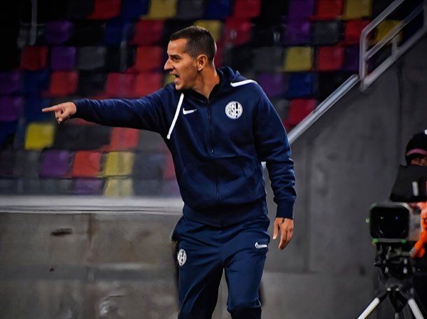 Leandro Pipi Romagnoli fue presentado como nuevo entrenador de San Lorenzo