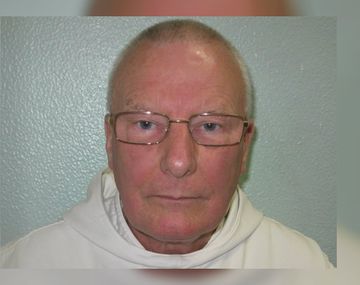 Un sacerdote católico se declaró culpable de 27 cargos de abuso sexual infantil