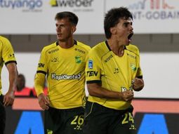 Defensa y Justicia brilló con 10 y venció a Unión de Santa Fe