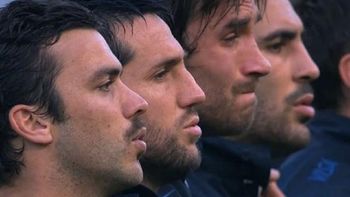 para emocionarse: el himno de los actuales pumas con los del ´65 para emocionarse: el himno de los actuales pumas con los del ´65