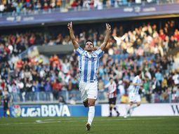saviola le dio el triunfo al malaga ante el equipo de bielsa saviola le dio el triunfo al malaga ante el equipo de bielsa