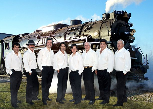 Un músico de la movida tropical acusado de abusar de una menor