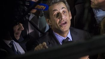 sarkozy, imputado: puede recibir una pena de 10 anos