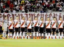 ¿que comieron? river puede armar un equipo de jugadores intoxicados ¿que comieron? river puede armar un equipo de jugadores intoxicados