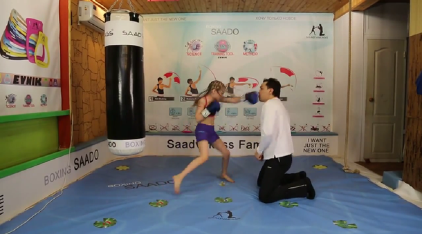 Mirá a la nena de 8 años que es furor en Internet por cómo boxea