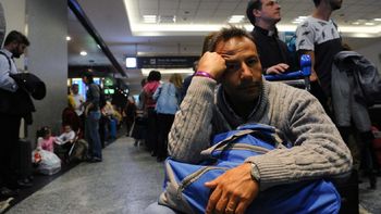 Paro en Aerolíneas Argentinas Paro en Aerolíneas Argentinas