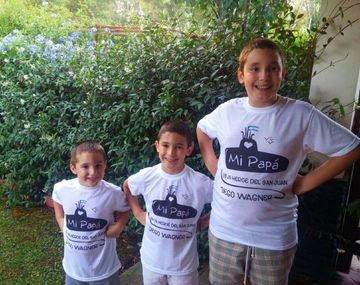 Mi papá es un héroe: el homenaje a los 44 del ARA San Juan que le piden a la Selección