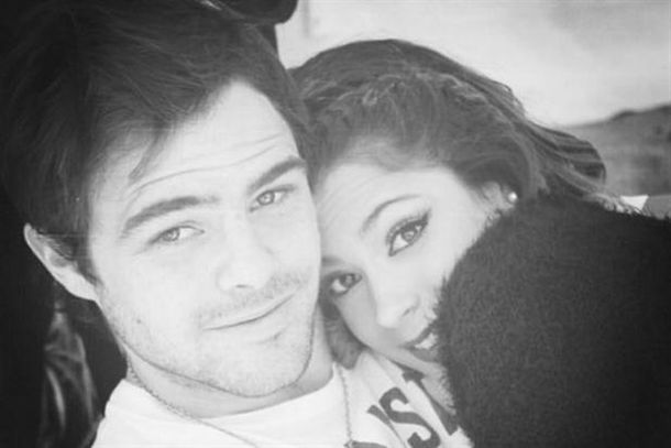 Martina Stoessel y Peter sufren la distancia