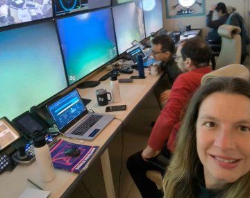 De científica a fenómeno viral: Nadia Coralina