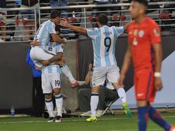 revivi los goles de argentina en el debut por la copa america centenario revivi los goles de argentina en el debut por la copa america centenario