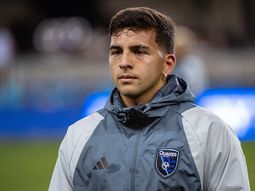 costas llamo a lopez munoz para sumarlo a racing: ¿que respondio el volante? costas llamo a lopez munoz para sumarlo a racing: ¿que respondio el volante?