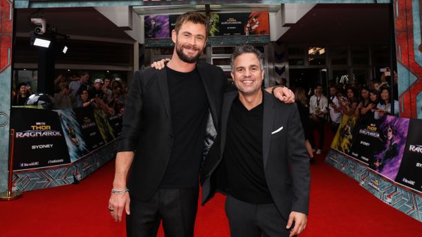La película que reúne a Mark Ruffalo y Chris Hemsworth fuera de Marvel