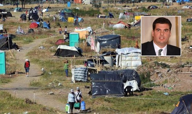 Indagan al ex jefe de la Metropolitana por el desalojo del Indoamericano