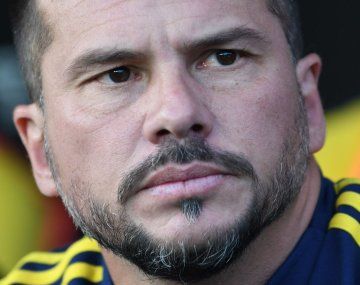 El primer equipo que paró Herrón como DT interino de Boca