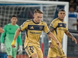 tras dos anos sin jugarla, boca vencio a universidad catolica en su debut en copa libertadores tras dos anos sin jugarla, boca vencio a universidad catolica en su debut en copa libertadores