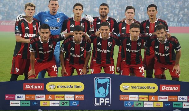 River cayó ante Vélez y agravó la crisis futbolística. Marcelo Gallardo no habló con la prensa. River cayó ante Vélez y agravó la crisis futbolística. Marcelo Gallardo no habló con la prensa.