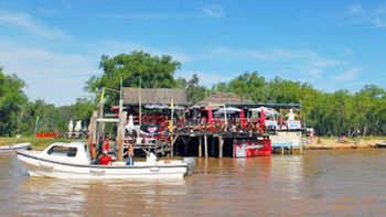 un grupo de amigos fue asaltado y los delincuentes se llevaron hasta el asado un grupo de amigos fue asaltado y los delincuentes se llevaron hasta el asado