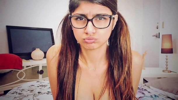Mia Khalifa respondió las preguntas sobre sexo más buscadas en Google