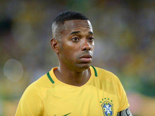 La buena noticia que recibió Robinho tras estar detenido por violación en Italia