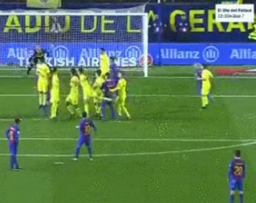 La pelota ya se colgó en el ángulo
