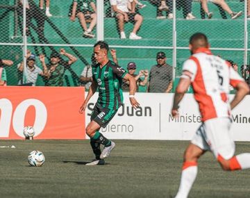San Martín (SJ) igualó sin goles con Instituto y se agrava su situación en el Torneo Clausura