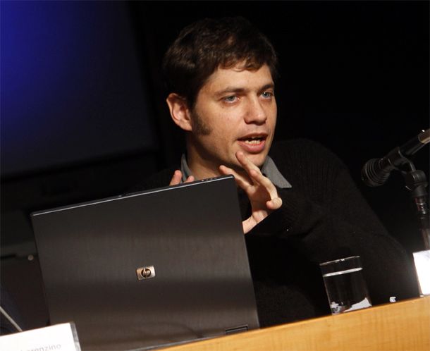 Kicillof acusó a bancos de operar con el dólar negro