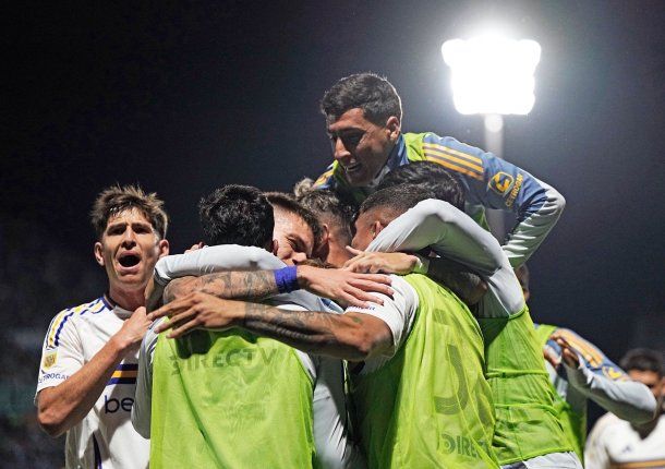 Chicho Serna respaldó a Edinson Cavani tras la victoria de Boca: Los goles ya le van a llegar