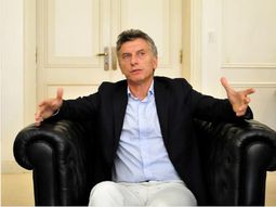 por la fisura de la costilla, peligra el viaje de macri al foro de davos por la fisura de la costilla, peligra el viaje de macri al foro de davos