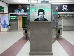 homenaje a messi en la estacion jose hernandez de la linea d homenaje a messi en la estacion jose hernandez de la linea d