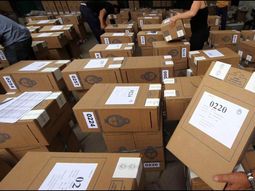 siete provincias desdoblaran sus elecciones de las nacionales de 2015 siete provincias desdoblaran sus elecciones de las nacionales de 2015