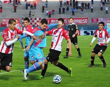 El Arsenal de Palermo quedó eliminado ante los juveniles de Instituto