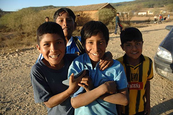 Bolivianos