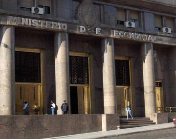 Evacuaron el Ministerio de Economía por un escape de gas