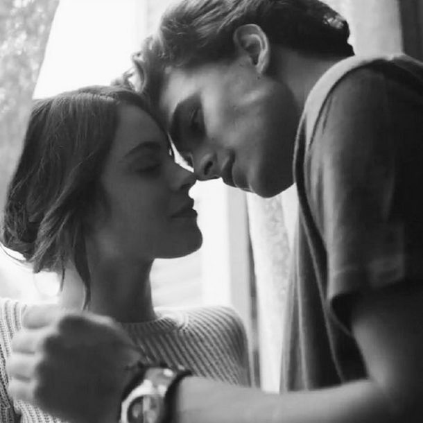 Tini Stoessel confirmó su romance con un modelo millonario español