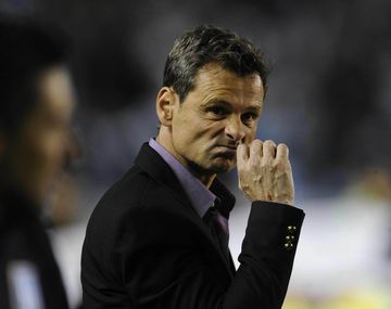 Cocca desafió a Guardiola: A ver si hace jugar a Racing como Barcelona