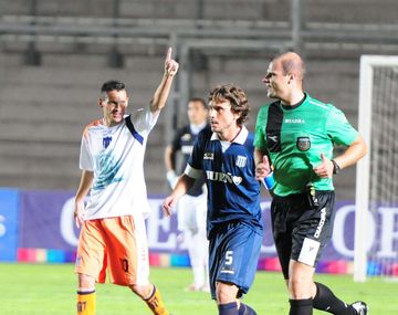 Tristán Suárez sorprendió a Racing y lo dejó afuera