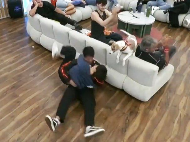 Gran Hermano: Martín Ku y su amigo Facu se fueron a las manos en pleno programa