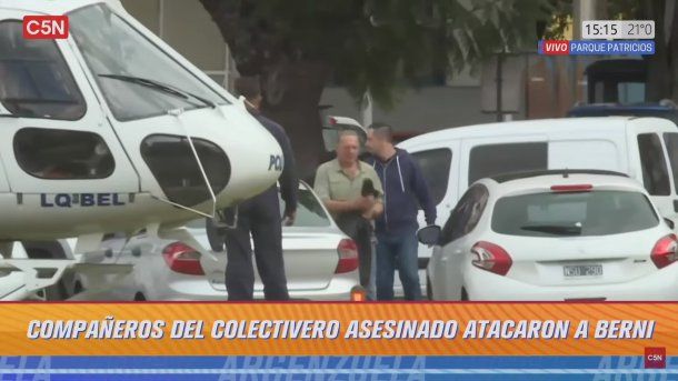 VIDEO: Así se retiraba Sergio Berni del Hospital Churruca tras la agresión