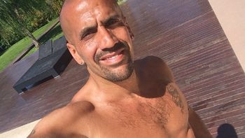 Supuestas fotos hot de la Brujita Verón. Supuestas fotos hot de la Brujita Verón.