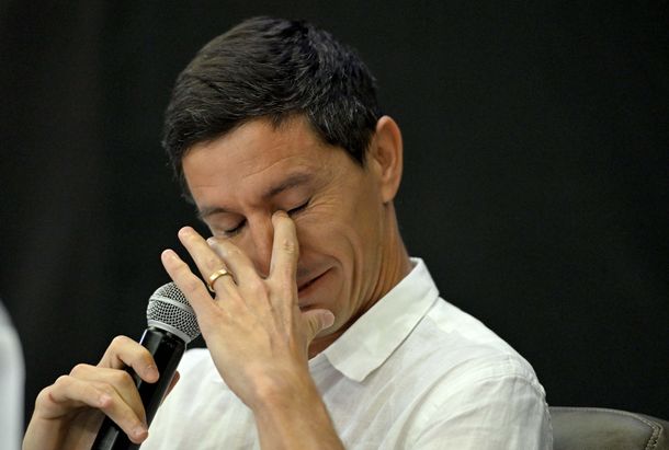 Nacho Fernández se emocionó en su presentación en Gimnasia: Esperé mucho...