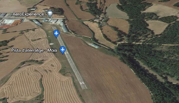 Chocaron dos avionetas en Barcelona: murieron cuatro personas