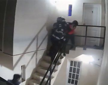 Santa Cruz: cuatro policías serán sancionados tras golpear a un joven