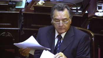 a cristina no le alcanza con el pavote que miente todas las mananas a cristina no le alcanza con el pavote que miente todas las mananas