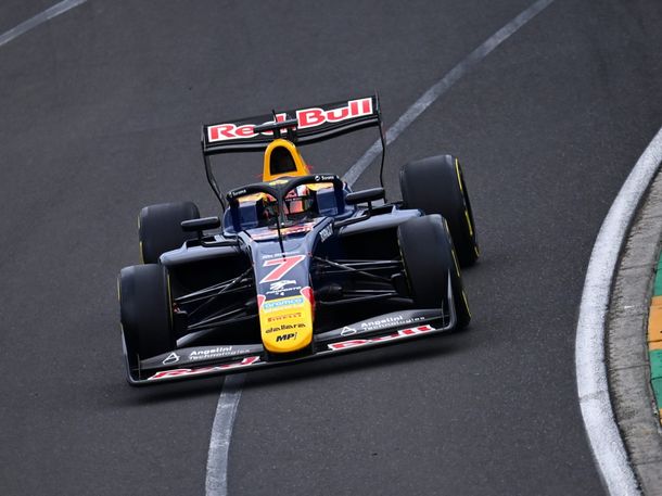 Mattia Colnaghi sorprendió en Melbourne: top 6 en su primera clasificación de Fórmula 3