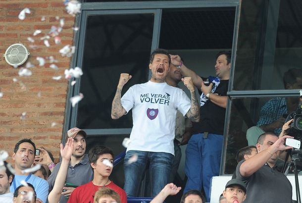 El Nuevo Gasómetro fue pura alegría por la Vuelta a Boedo