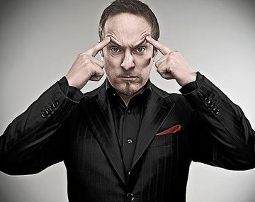 Un ilusionista convertirá a heterosexuales en homosexuales