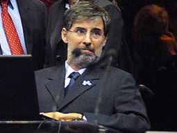 el 10 de diciembre de 1983 se inauguro la democracia el 10 de diciembre de 1983 se inauguro la democracia