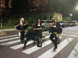 tres jugadores de boca celebraron halloween vestidos de batman tres jugadores de boca celebraron halloween vestidos de batman