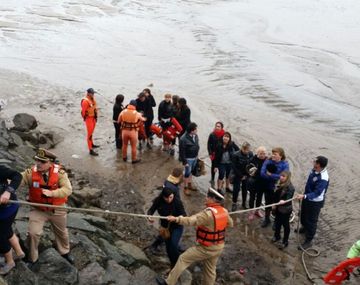 El peor festejo: 160 maestras quedaron varadas en el Río de la Plata