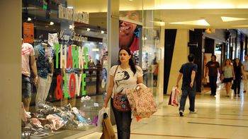 las ventas en los shoppings crecieron 11,5% en 2012